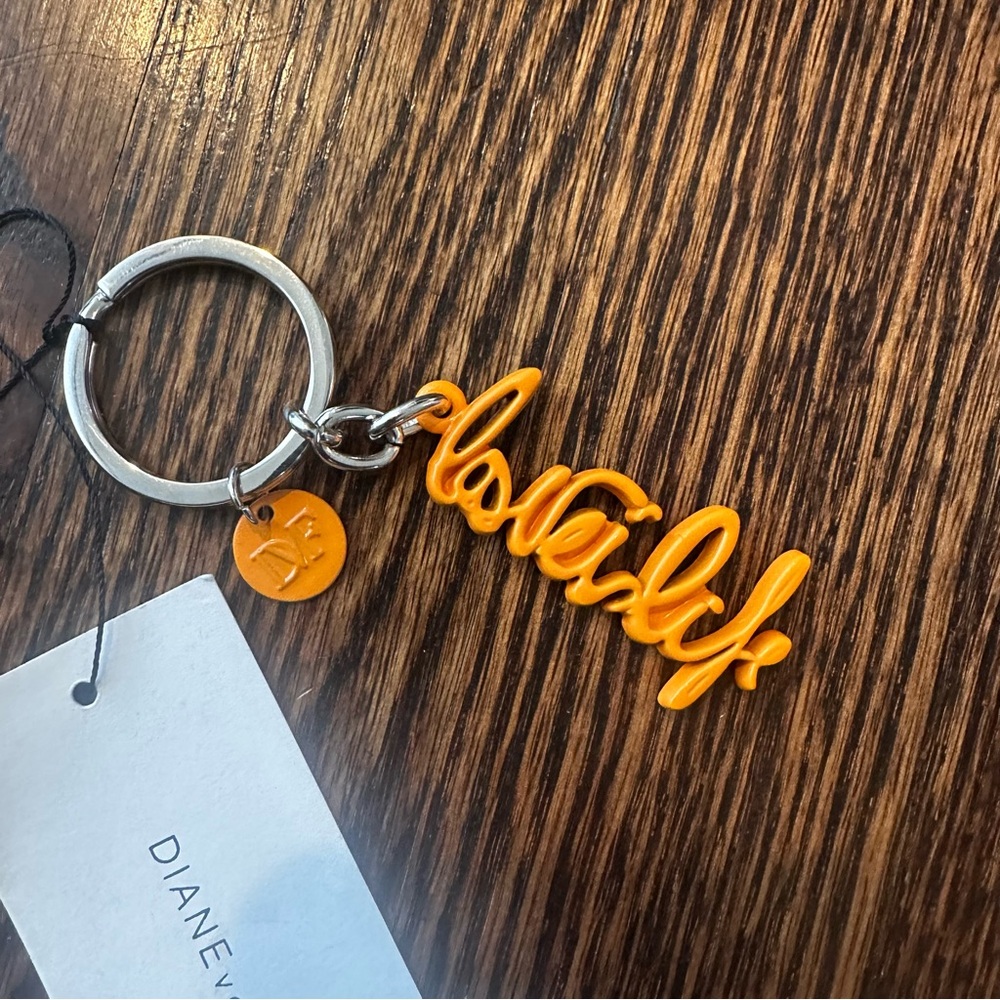 NWT DVF enamel keychain